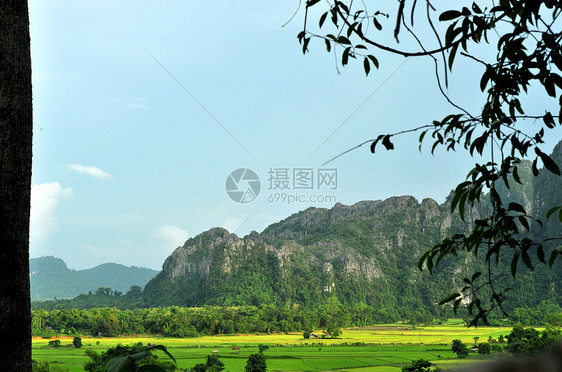 美丽的风景如凡维昂稻田岩石旅游荒野丘陵假期热带雨林全景山脉丛林图片