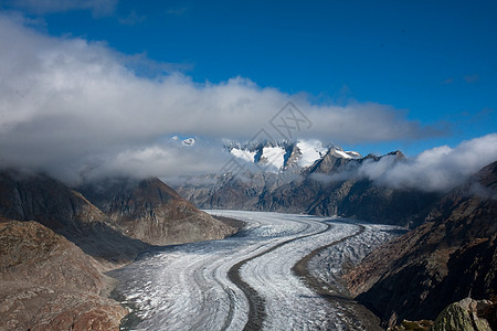 阿莱施冰川石头全景岩石季节旅游峡谷高山裂缝天空气候图片