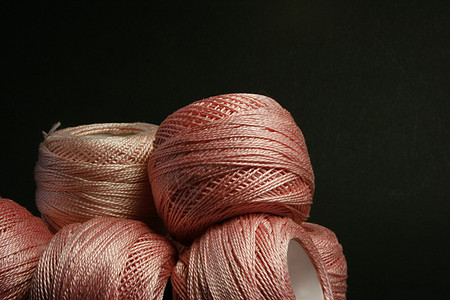 线形圆球钩针缝纫粉色缠绕蕾丝针织黑色工作材料纺织品图片
