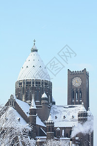 圣巴沃哈勒姆大教堂时钟教会纪念碑砖块崇拜石头上帝宗教历史性大教堂图片