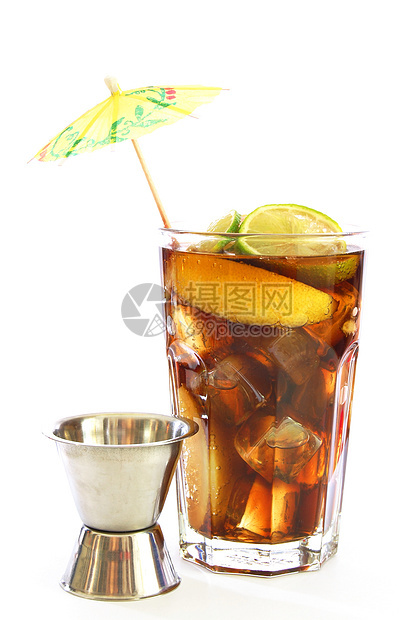 鸡尾酒果汁可乐酒吧白色冰镇玻璃食物派对饮料柠檬图片