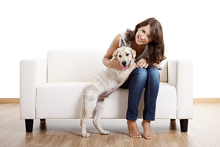 女孩与她最好的朋友朋友们猎犬生活动物友谊教练幸福犬类快乐女性图片