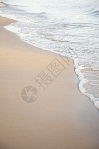岸滩旅行场景日落假期黄色脆弱性海岸线海浪涟漪冲浪图片