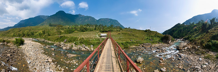 黄梁山山脉风景全景图片