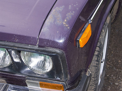 汽车机翼生锈紫色反射大灯车轮茄子图片