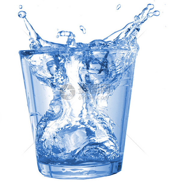 冰冰水食物生活蓝色玻璃苏打矿物瓶子立方体杯子饮料图片