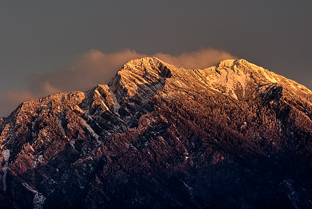 山玉北峰黎明图片