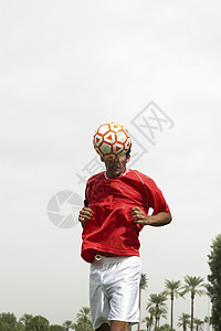 足球球队选手经验装备服饰空间运动成年人能力加速度衣服运动员图片