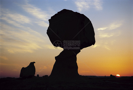 土地形态日出背光地形太阳基座逆光地貌日落沙漠气候图片