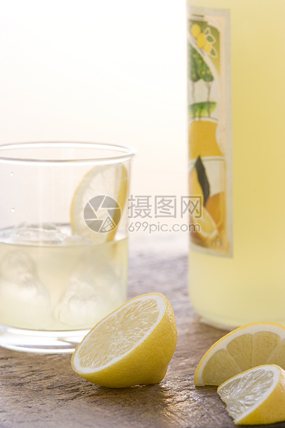 利蒙塞罗玻璃杯饮料食物水果系列食品柠檬摄影影棚瓶子图片