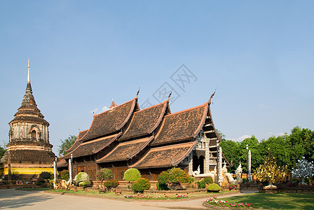 泰国清迈的旅游公园佛塔城市佛教徒建筑学文化花园宗教图片