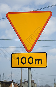 路标牌100米图片