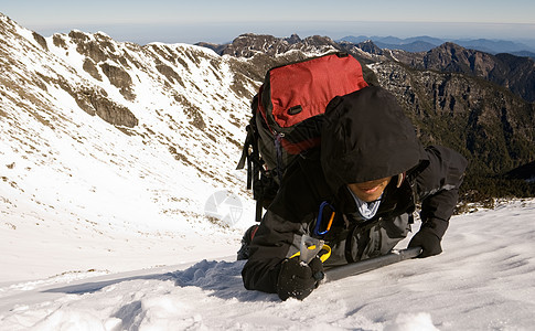 登山者登山环境旅游挑战远足旅行冒险山坡斧头风景图片
