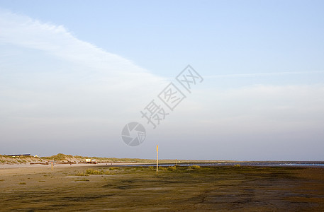 亚美兰和内地的海滩风景图片