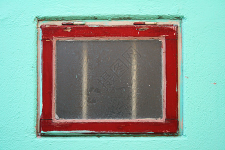 小窗口房子国家酒吧建筑学农村乡村风化玻璃合页窗户图片