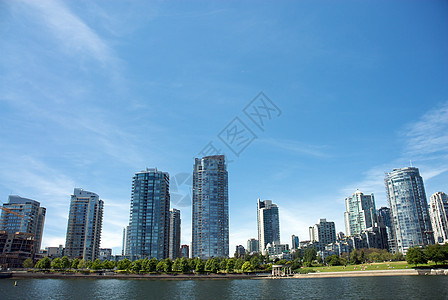 不列颠哥伦比亚省温哥华市景观水路天空摩天大楼旅行城市晴天风景建筑物世界图片