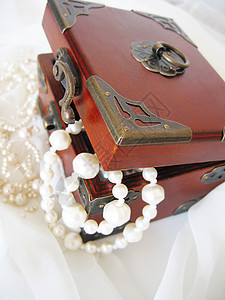 珍珠珠珠宝宝藏首饰女士金子财富手镯黑色珠子盒子图片
