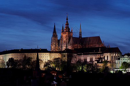 布拉格城堡     圣维特教堂图片