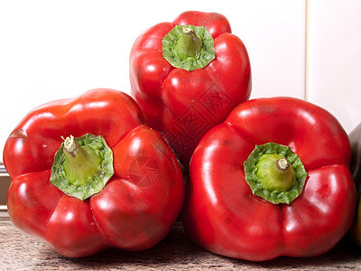 一些红胡椒蔬菜烹饪辣椒饮食绿色团体食物厨房营养红色图片