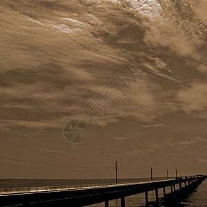 七里大桥海洋地平线海景戏剧性天空水道钥匙旅行图片
