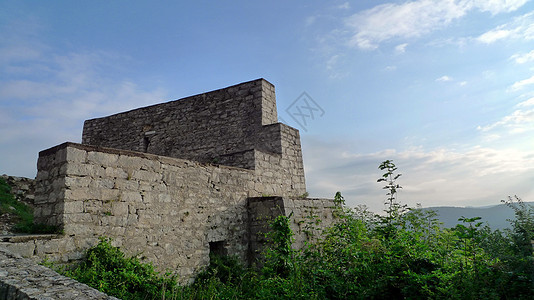 胡亨内芬城堡中年建筑学房子贵族斗争东容堡垒石头黑暗时代废墟图片