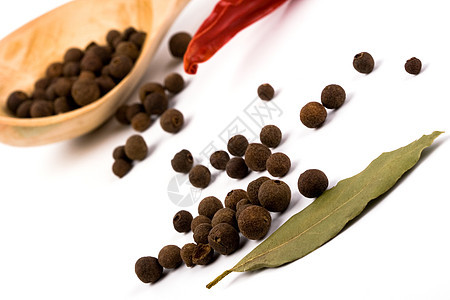 香料植物健康草本植物红色棕色绿色蔬菜叶子胡椒粒烹饪图片