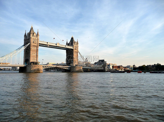 塔楼桥场景风景英语天空吸引力蓝色历史性旅游波浪地标历史图片