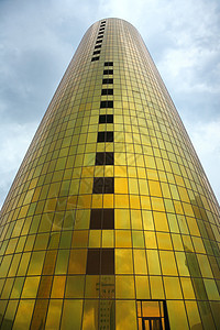 黄金塔喷泉城市玻璃地标建筑学天空办公室场景建筑景观图片