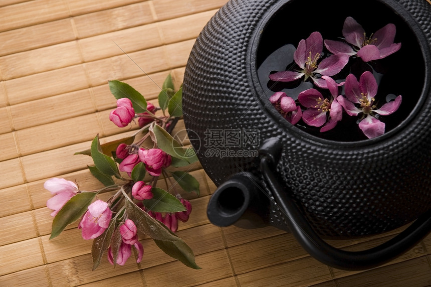 茶壶香味绿色树叶茶杯叶子草本植物茶树金子烹饪黑色图片