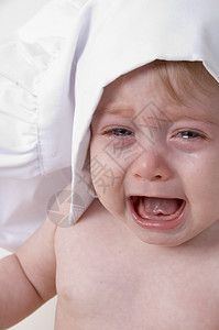 哭着哭着的小厨师图片