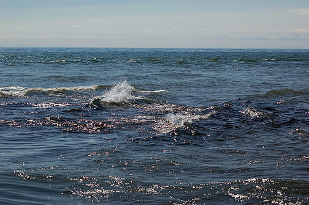 波浪波支撑天空海洋假期波纹液体海滩蓝色绿色海岸图片