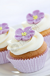 紫花蛋糕图片