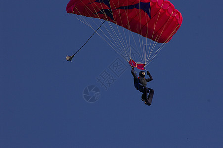 空军010竞争对手跳伞防腐剂帆布自由落体潜水运动蓝色天空竞赛图片