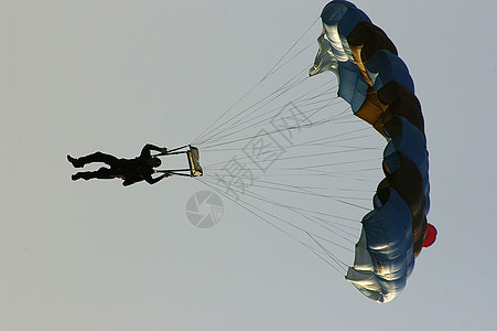 空军010竞赛运动竞争对手快感蓝色自由落体丝绸竞争闲暇危险背景图片