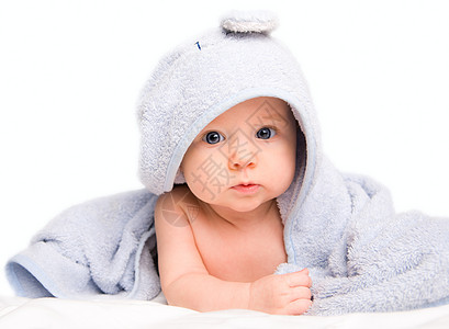 婴儿浴巾中的婴儿毛巾护理皮肤婴儿期童年白色卫生女孩儿童育儿烘干图片