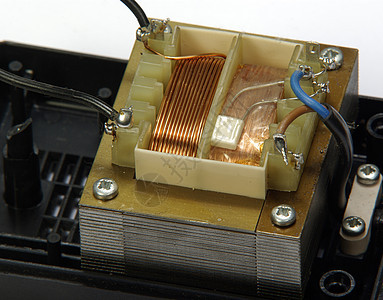 变压器线圈炙烤电路黑色绳索电源铜色出口晶体管网格图片