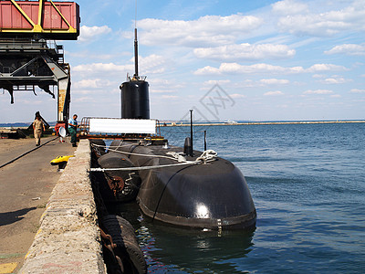 潜艇码头大海舰队军事学说游艇港口港湾水域背景图片