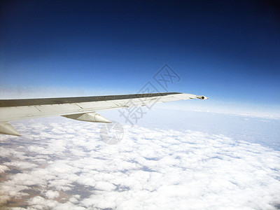 翅膀旅行运输地球飞行土地地平线飞机空气车辆天空图片