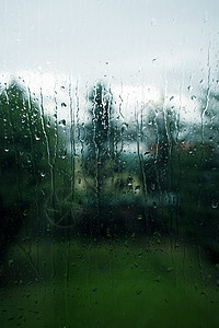 下雨日窗户倾盆大雨季节细雨情绪沮丧天气条纹风暴预报图片