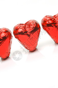 巧克力爱心红色糖果白色食物图片