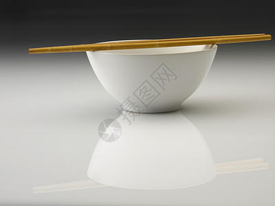碗和筷子饮食摄影用具陶器饭碗竹子繁体文化白色木头图片