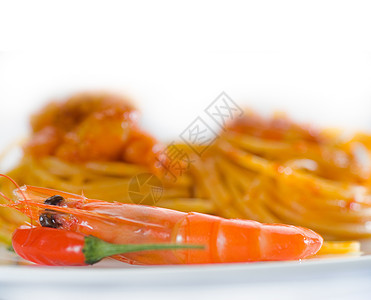 意大利面和辣虾饮食午餐食谱海鲜晚餐营养食物餐厅餐饮辣椒图片