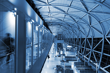 机场的建筑乘客人行道玻璃金属大厅速度车道旅行门厅天桥图片