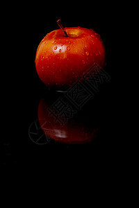 红苹果红色食物黑色图片