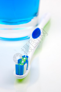 牙科护理衰变玻璃牙医刷子卫生漱口水冲洗图片