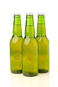 啤酒瓶玻璃饮料气泡内衬琥珀色排列瓶子绿色酒精金子图片
