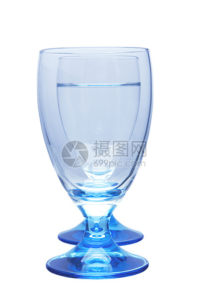 白色背景上孤立的眼镜高脚杯派对液体水晶反射庆典饮料空白玻璃杯子图片