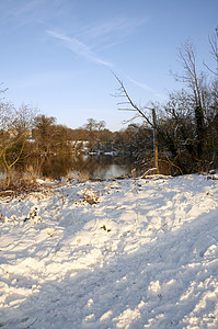 冬季湖场地天气池塘公园风景场景冻结国家雪景天空图片