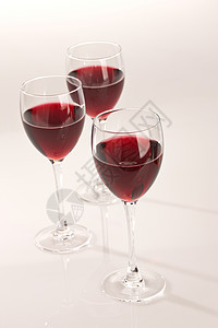红红葡萄酒玻璃状玻璃饮料高脚杯红色图片