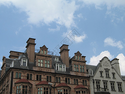 旧英文大楼建筑水平建筑学外观窗户阳台天空蓝色图片